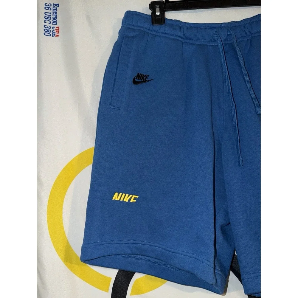 Nike Sweat Shorts Mens Large Blue Embroidered